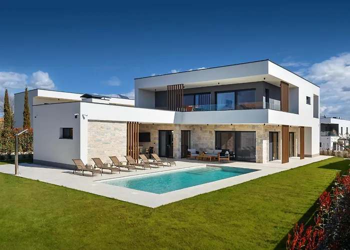 New 2024! Villa Levita With Pool